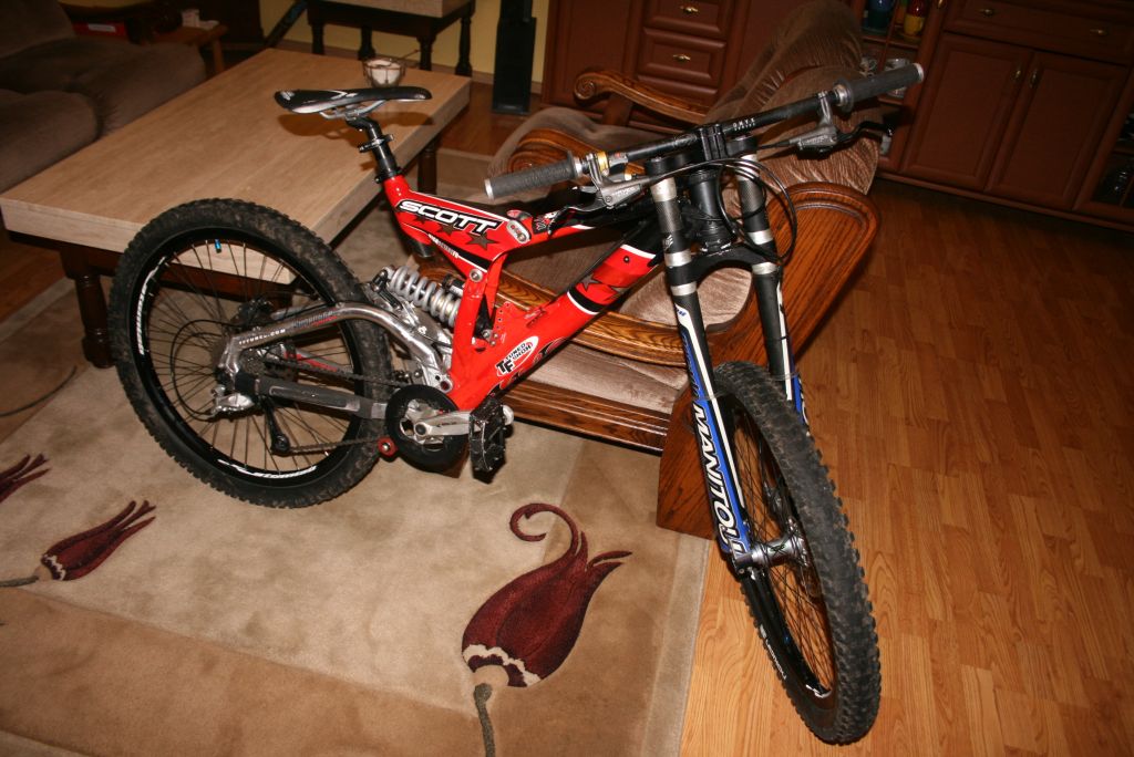 scott flat1 003ok.jpg