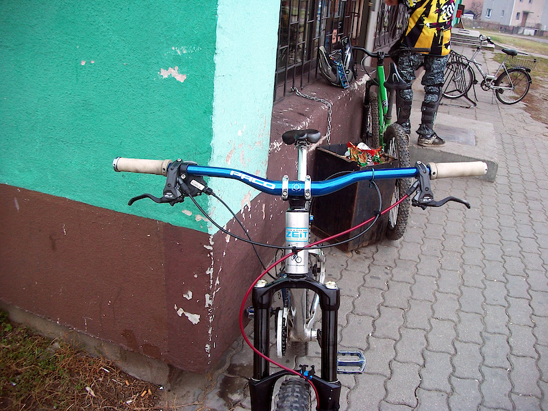 p4pb5802683.jpg