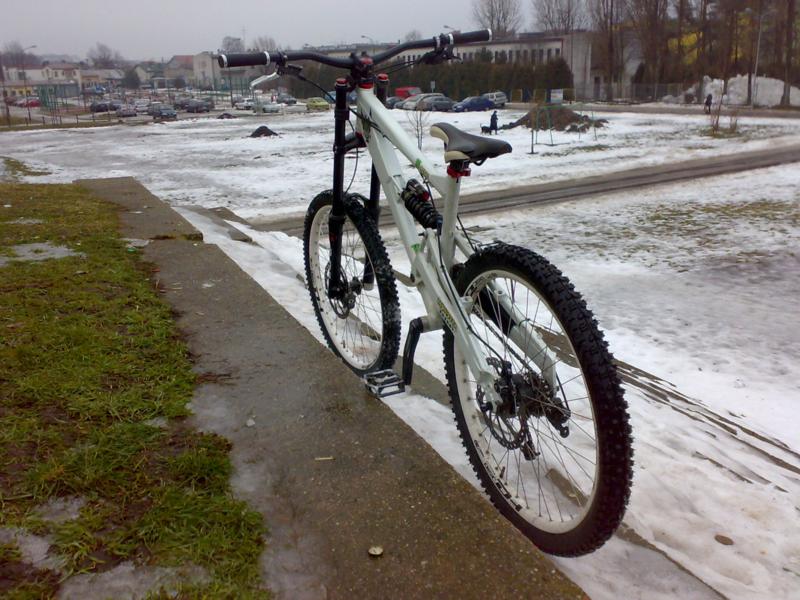10012011858_800x600.jpg
