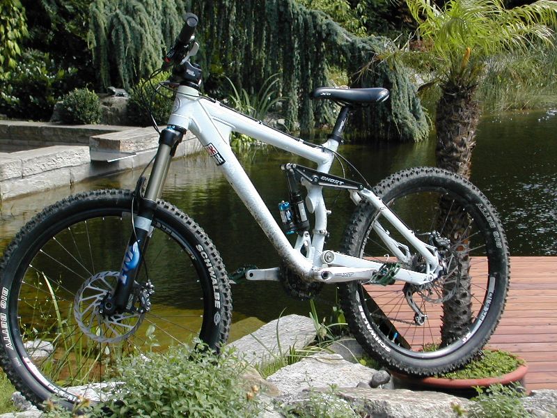 Ghost fr - fox 36van rc2 , fox dhx air 5.0 , dt fr 6.10 + dt 440 , code, xt